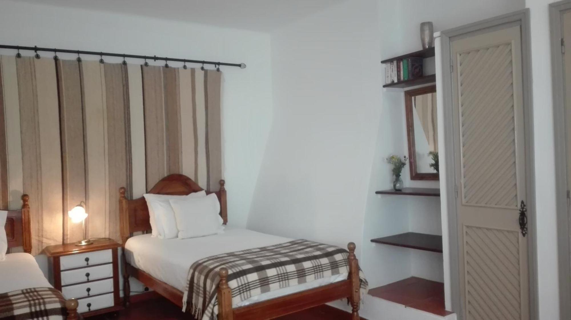 Hostal Casa De Terena Habitación foto